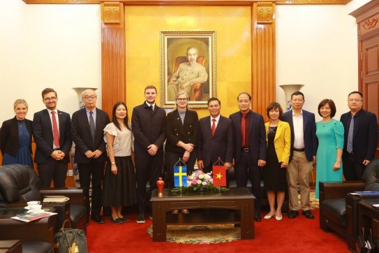 Đoàn Đại sứ quán Vương quốc Thụy Điển thăm và làm việc tại Hải Phòng
