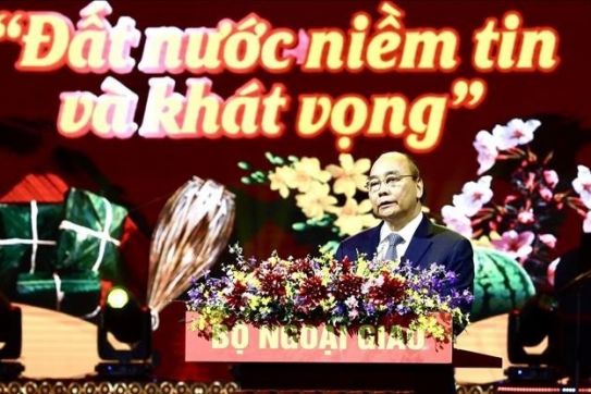 President urges overseas Vietnamese to promote solidarity and contribute to national development