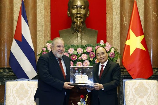 Chủ tịch nước: Việt Nam luôn ở bên cạnh, đoàn kết và ủng hộ Cuba