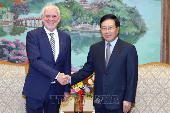 越南一向重视加强与德国的战略伙伴关系