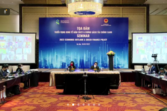 Seminar on “Economic outlook in 2022 and green financa policy”