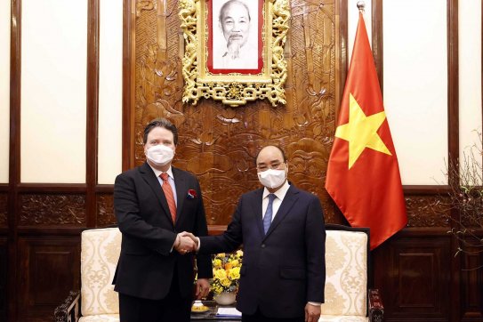 Đại sứ Hoa Kỳ: Hỗ trợ Việt Nam chống dịch là ‘điều nên làm’
