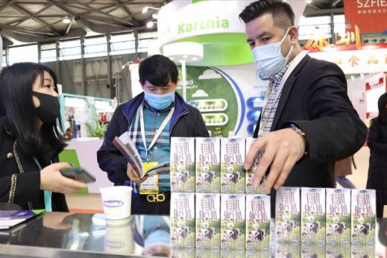 Sữa Việt Nam "xuất hành' đầu năm, tạo điểm nhấn ở các hội chợ quốc tế