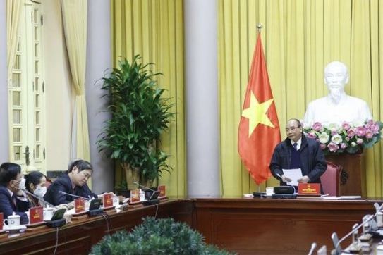 President meets with scientists, experts of Vietnam Economic Association