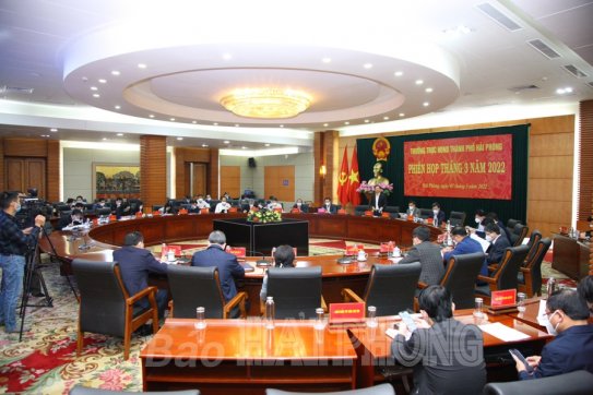 Thường trực HĐND thành phố họp chuẩn bị kỳ họp thứ 5 (kỳ họp chuyên đề) HĐND khoá 16