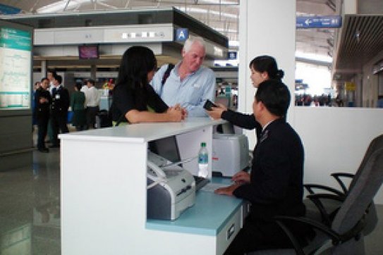 Công dân nước nào được miễn thị thực khi nhập cảnh vào Việt Nam