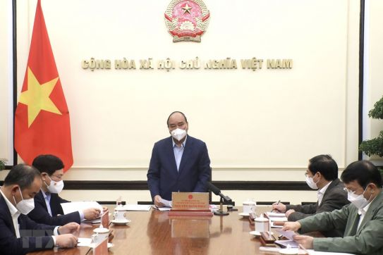 国家主席阮春福：旅乌越南公民保护工作是重中之重