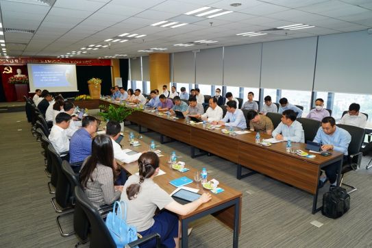 The delegation of the City Digital Transformation Steering Committee’s working visit at Department of Informatization, FPT Corporation and Viettel Group