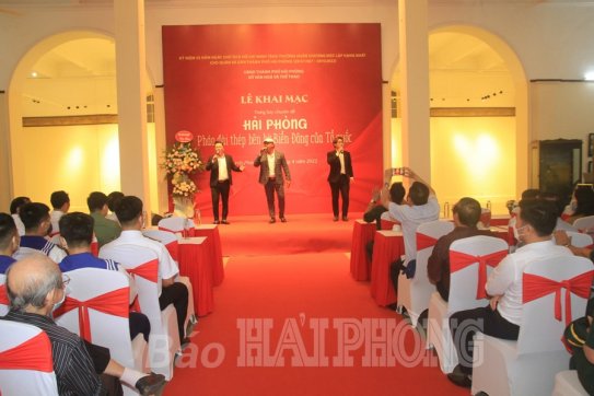 Trưng bày “Hải Phòng – pháo đài thép bên bờ biển Đông của Tổ quốc” kéo dài hết tháng 5-2022 tại Bảo tàng thành phố