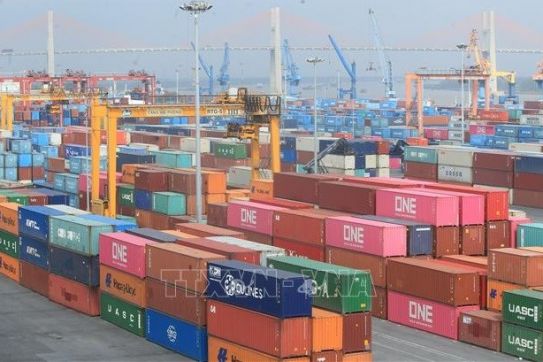 Foreign trade likely to hit new record this year