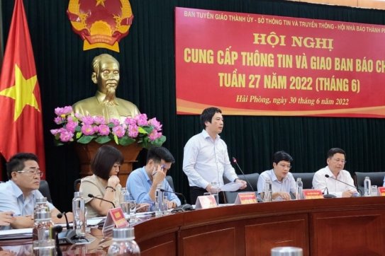 Hội nghị giao ban và cung cấp thông tin báo chí định kỳ Tuần thứ 27: Tập trung tuyên truyền các hoạt động hướng đến Kỷ niệm 75 năm Ngày Thương binh, Liệt sỹ (27/7/1947 – 27/7/2022)