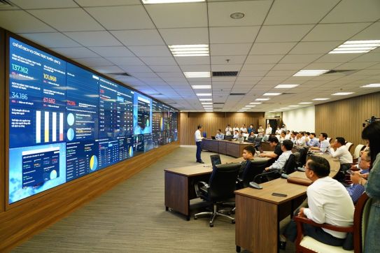 Thực hiện Chiến lược Quốc gia phát triển kinh tế số và xã hội số: Thành phố triển khai các Tổ Công nghệ số cộng đồng đến từng khối phố và thôn