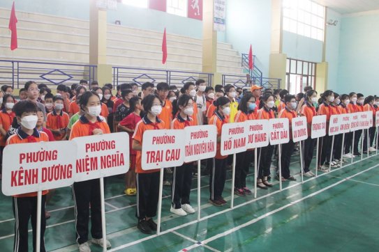 Quận Lê Chân phát động Chương trình bơi an toàn, phòng chống đuối nước trẻ em