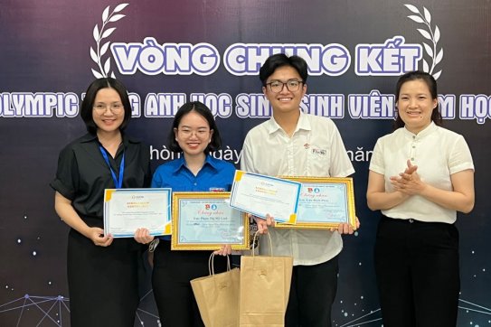 Chung kết và trao giải Hội thi “Olympic tiếng Anh học sinh, sinh viên cấp thành phố” năm học 2021 - 2022