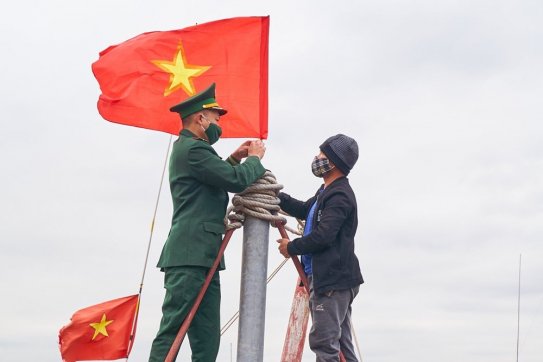 Tăng cường phối hợp, hướng dẫn ngư dân tổ chức sản xuất khai thác hải sản trên biển