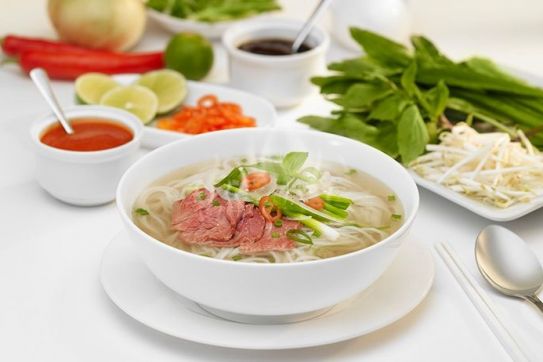 Top 10 món ăn ngon nhất Việt Nam được CNN bình chọn