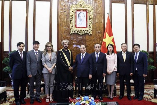 Chủ tịch nước tiếp các Đại sứ chào từ biệt