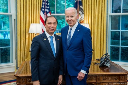 Tổng thống Joe Biden chào mừng Đại sứ Nguyễn Quốc Dũng nhận nhiệm vụ tại Hoa Kỳ