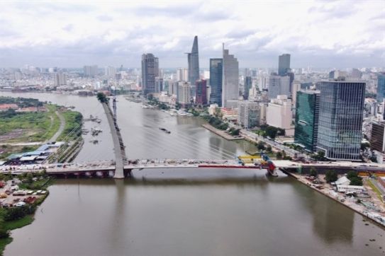Vietnam firmly rebounds amid challenges