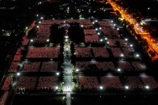 'Ta tự hào đi lên-Việt Nam': Sống lại thời kỳ gian khó mà hào hùng