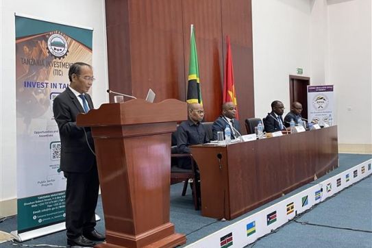 Tanzania capable of meeting Vietnam's needs in many fields: diplomat