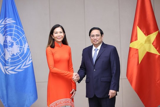 Prime Minister receives newly-appointed UN Resident Coordinator in Vietnam