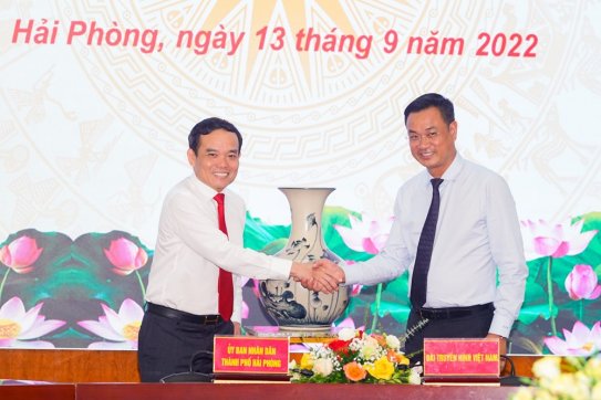 Quảng bá hình ảnh con người và mảnh đất Hải Phòng cùng với tiềm năng thế mạnh trên các kênh truyền hình và nền tảng số của Đài Truyền hình Việt Nam