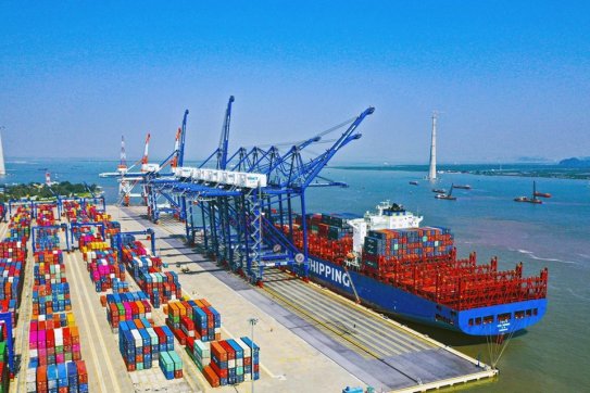 Đề nghị Hải Phòng miễn, giảm phí hàng hóa vận tải đường thủy nội địa