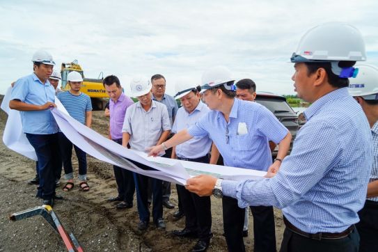 沿岸道路建設に必要な砂量を確保