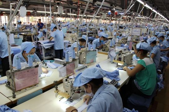 ハイフォンは、12,000 人以上の労働者の失業給付を解決します