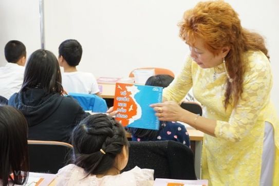 Bồi đắp tình yêu tiếng Việt cho cộng đồng người Việt Nam ở nước ngoài