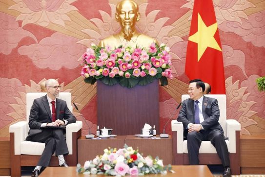 Việt Nam hoan nghênh Canada tăng cường quan hệ với Việt Nam và ASEAN