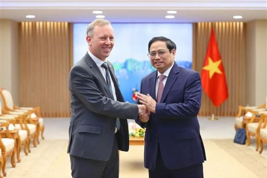 Việt Nam luôn coi trọng quan hệ song phương với Vương quốc Anh