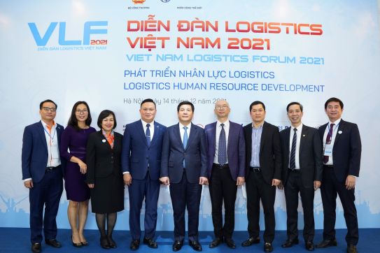Logistics industry experiences growth but faces major hurdles