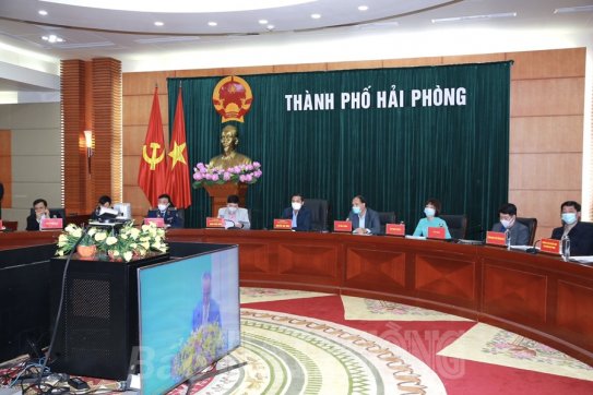 Ngành Công Thương năm 2022: Đẩy mạnh xuất khẩu, giải quyết hiệu quả vướng mắc trong hoạt động thông quan hàng hóa