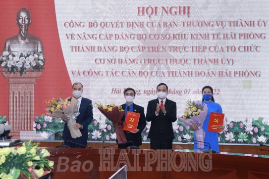 Nhân sự mới: Công bố quyết định của Ban Thường vụ Thành ủy về công tác cán bộ Đảng bộ Khu Kinh tế và Thành Đoàn Hải Phòng