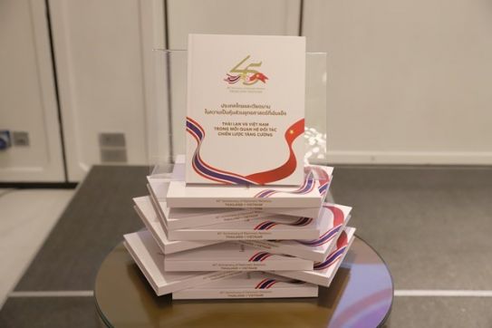 Book on Vietnam-Thailand trade, investment released in Bangkok