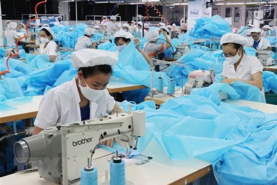 イフォンは12,000人以上の労働者の失業手当を解決
