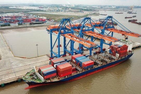 Cảng biển báo lãi, vận tải biển lợi nhuận dương sau nhiều năm lỗ