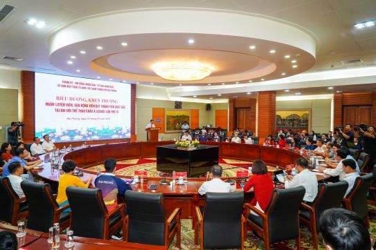Biểu dương, khen thưởng huấn luyện viên, vận động viên đạt thành tích xuất sắc tại Đại hội Thể thao Châu Á lần thứ 19