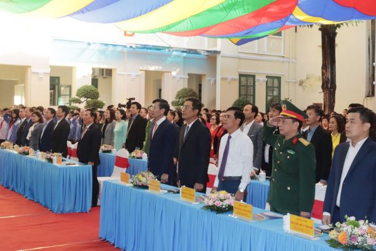 Trường THCS Hồng Bàng, quận Hồng Bàng đón nhận Huân chương Độc lập hạng Ba và Kỷ niệm 41 năm Ngày nhà giáo Việt Nam 20/11