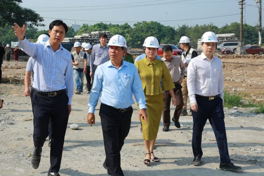 Lãnh đạo quận Hồng Bàng kiểm tra tiến độ Dự án đầu tư xây dựng Công viên cây xanh nút giao Nam Cầu Bính