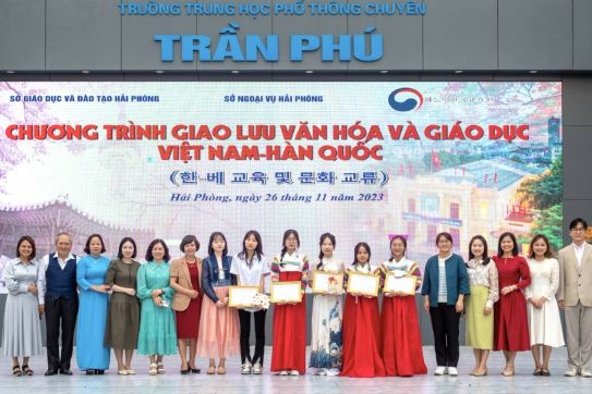 Ngày hội giao lưu văn hóa và giáo dục Việt Nam-Hàn Quốc dành cho các em học sinh tại thành phố Hải Phòng