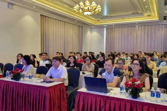 Đại diện hơn 100 doanh nghiệp trên địa bàn thành phố tham dự Khóa đào tạo về tự chứng nhận xuất xứ hàng hóa