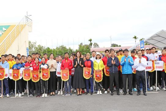 Khai mạc Giải đua thuyền Rowing và Canoeing Vô địch quốc gia năm 2023