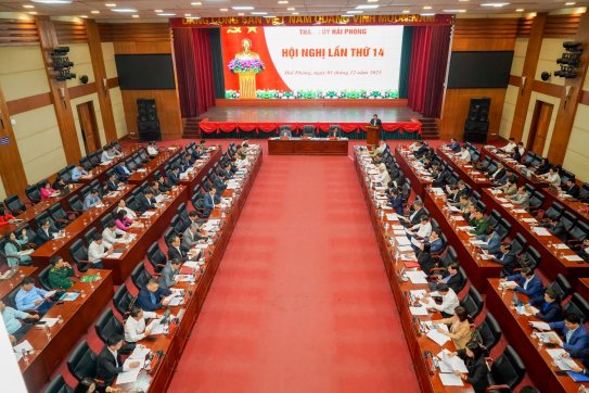 Hội nghị Thành ủy lần thứ 14 đánh giá tổng kết công tác xây dựng Đảng, thực hiện nhiệm vụ kinh tế - xã hội, quốc phòng - an ninh năm 2023