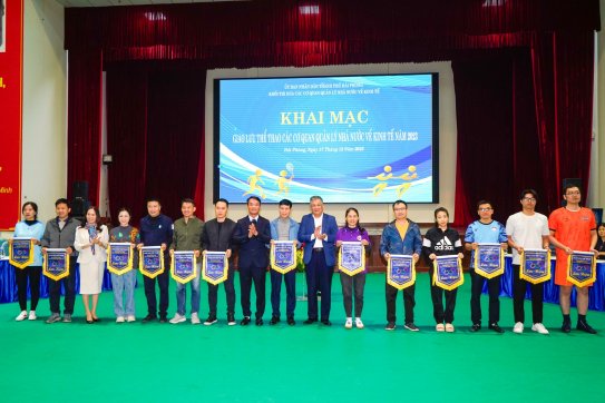 Sôi nổi các hoạt động giao lưu thể thao Khối thi đua các cơ quan quản lý nhà nước về kinh tế