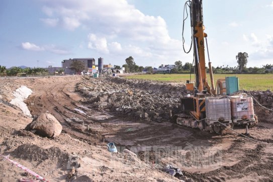 Dự án xây dựng cầu Lại Xuân và cải tạo đường tỉnh 352: Nỗ lực hoàn thành đúng kế hoạch
