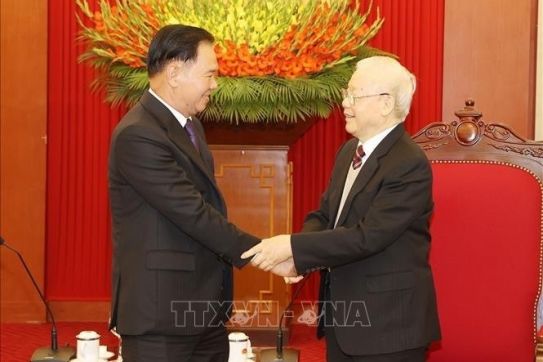 Party chief receives Lao Party official