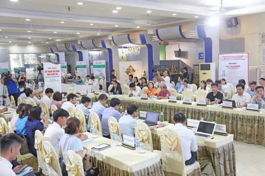 Hội thảo Đẩy mạnh ứng dụng công nghệ cao phục vụ phát triển sản xuất nông nghiệp